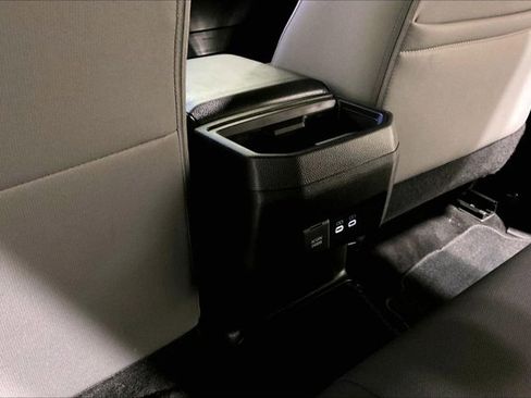 Certified 2024 Toyota Tacoma TRD Off-Road image 35