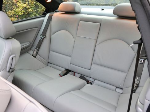 Used 2005 BMW M3 Coupe image 25