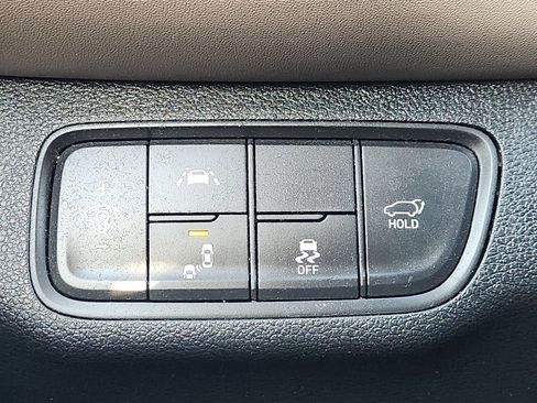 Used 2019 Hyundai Santa Fe SEL image 23