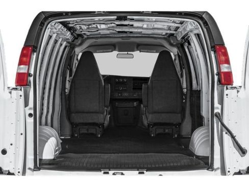 Used 2023 GMC Savana 2500 w/ Driver Convenience Package RWD image 14