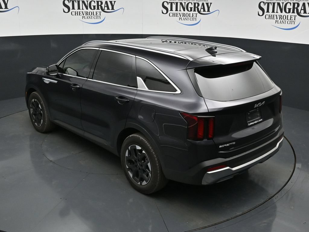 Used 2025 Kia Sorento S w/ Panoramic Sunroof Package FWD image 22