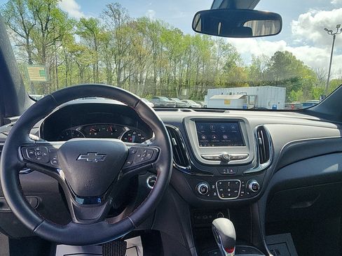 Used 2023 Chevrolet Equinox RS AWD/4WD image 20