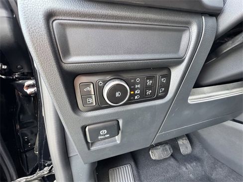 New 2025 Ford F150 XLT w/ Equipment Group 302A MID image 25