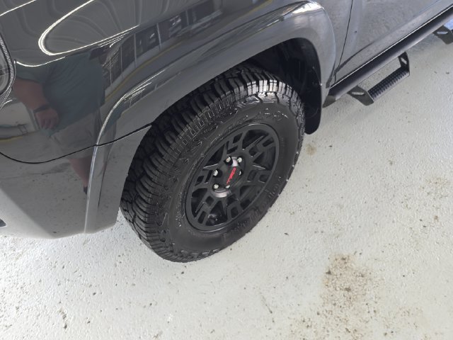 Used 2024 Toyota 4Runner TRD Off-Road Premium w/ Off Road Premium Plus Package AWD/4WD image 9