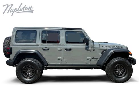 Used 2022 Jeep Wrangler Unlimited Sport AWD/4WD image 7
