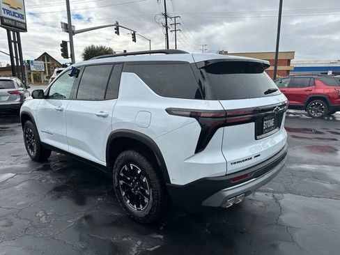 New 2026 Chevrolet Traverse Z71 w/ Enhanced Driving Package AWD/4WD image 6
