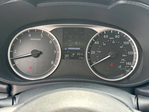 Used 2025 Nissan Versa S w/ S Plus Package FWD image 27