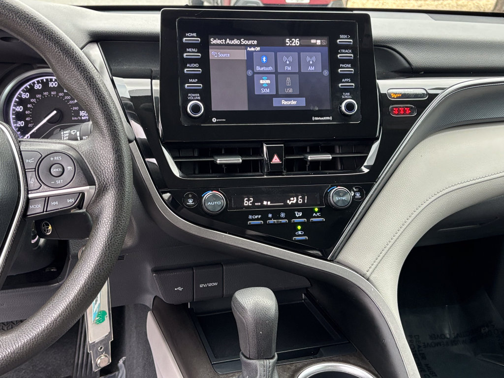 Used 2022 Toyota Camry LE FWD image 20