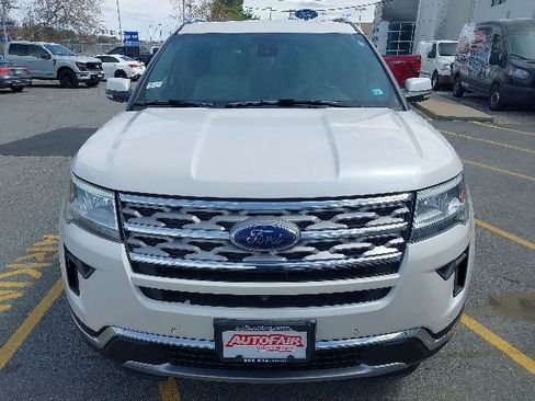 Certified 2018 Ford Explorer Limited w/ Ford Safe & Smart Package FWD image 3