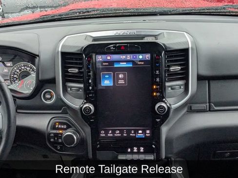 Used 2025 RAM 1500 Big Horn AWD/4WD image 25
