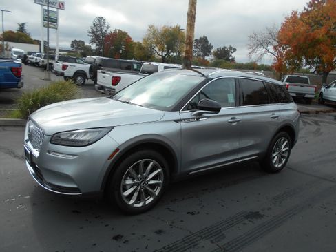 Used 2022 Lincoln Corsair FWD w/ Premium Package image 1