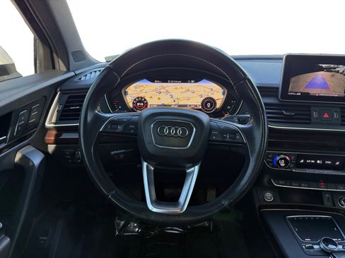 Used 2018 Audi Q5 2.0T Premium Plus w/ Premium Plus Package image 12