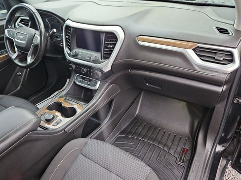 Used 2020 GMC Acadia SLE w/ Driver Convenience Package image 31