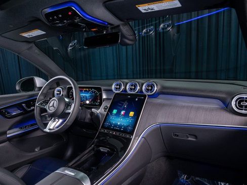 New 2026 Mercedes-Benz GLC 300 4MATIC image 4