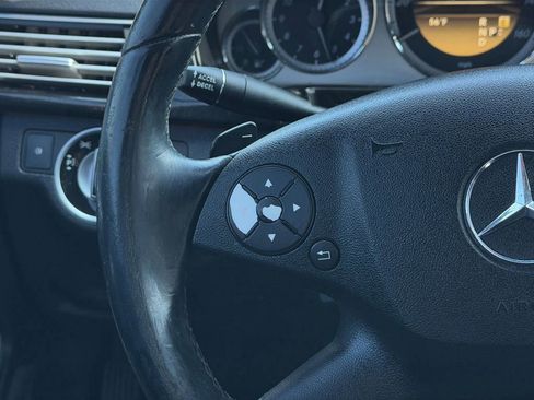 Used 2011 Mercedes-Benz E 350 E 350 image 16