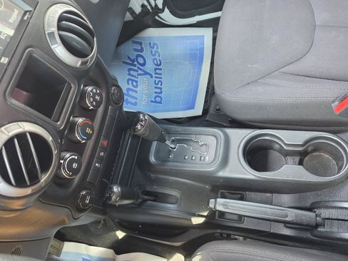 Used 2013 Jeep Wrangler Unlimited Sport AWD/4WD image 14