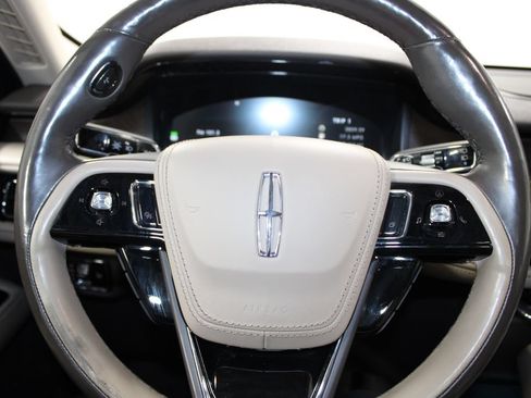 Used 2023 Lincoln Aviator Reserve w/ Equipment Group 201A AWD/4WD image 37
