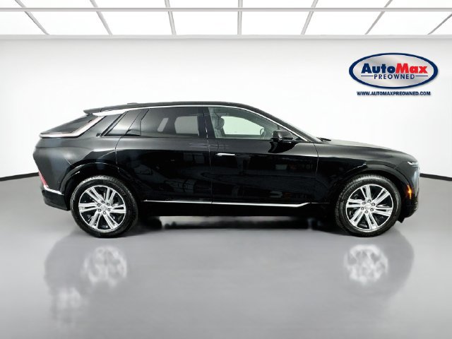 Used 2024 Cadillac Lyriq Tech w/ Driver Assist Package AWD/4WD image 10