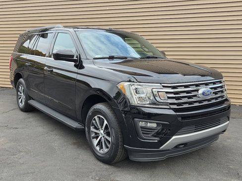 Used 2018 Ford Expedition Max XLT image 8