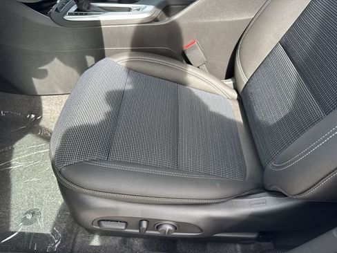 New 2026 Buick Envista Sport Touring w/ Convenience I Package FWD image 12