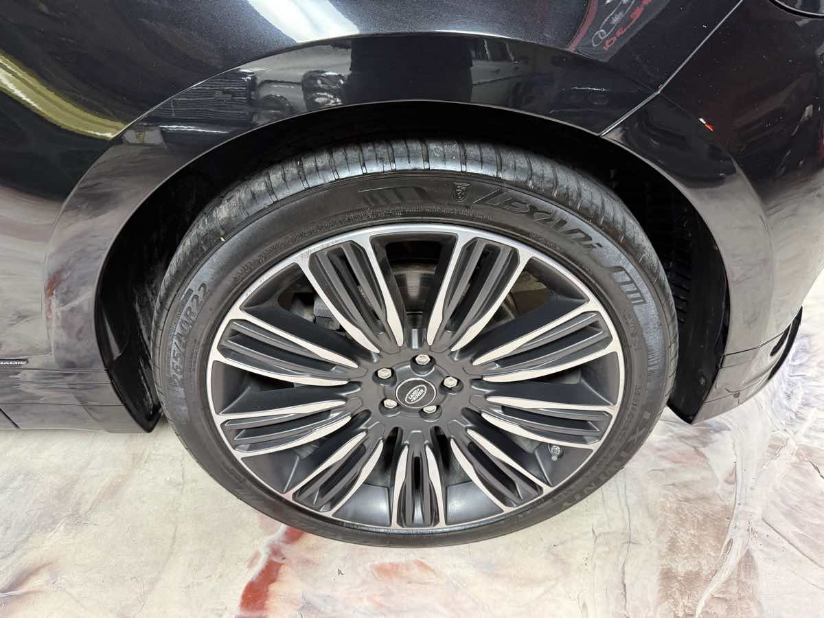 Used 2020 Land Rover Range Rover Velar R-Dynamic S AWD/4WD image 37