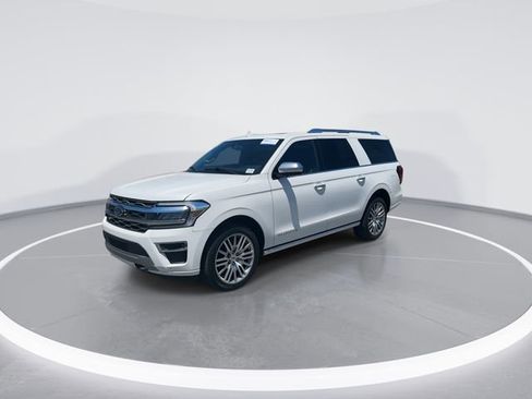 Certified 2023 Ford Expedition Max Platinum AWD/4WD image 3