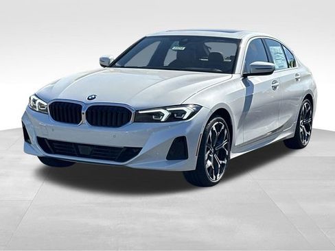 New 2026 BMW 330i xDrive Sedan w/ Premium Package AWD/4WD image 5