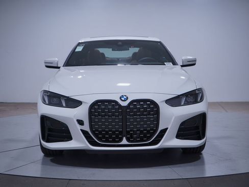 Used 2026 BMW 430i Coupe w/ M Sport Package RWD image 3