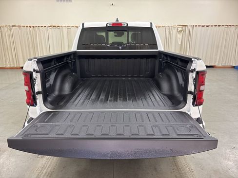 New 2026 RAM 1500 Big Horn w/ Night Edition image 7