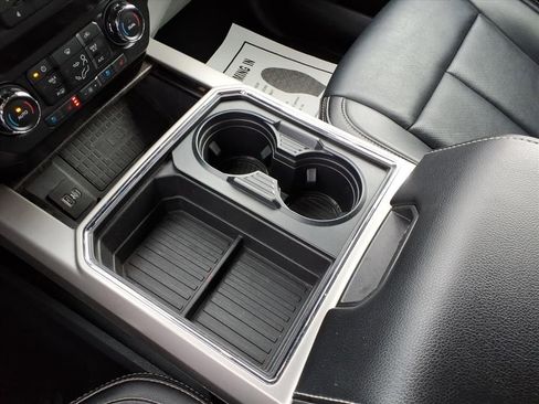 Certified 2021 Ford F250 Lariat w/ Tremor Off-Road Package image 38