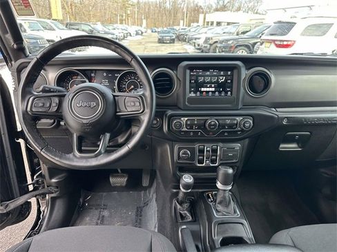 Certified 2023 Jeep Wrangler Willys image 20