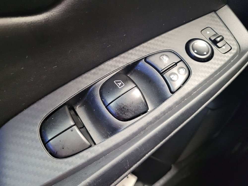 Used 2025 Nissan Sentra S FWD image 27