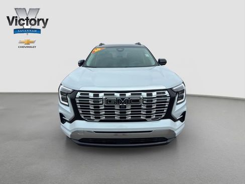 Used 2026 GMC Terrain Denali w/ LPO, Black Badging Package AWD/4WD image 2
