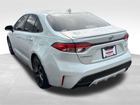 Used 2022 Toyota Corolla SE image 5
