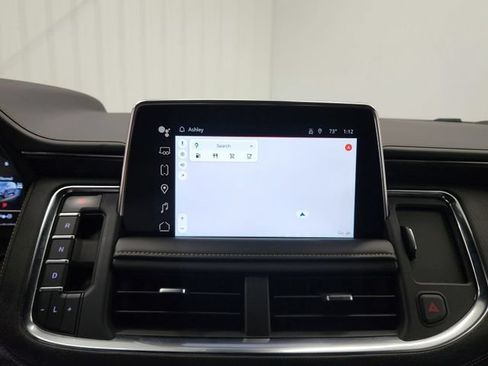 Used 2023 GMC Yukon AT4 w/ Technology Package AWD/4WD image 24
