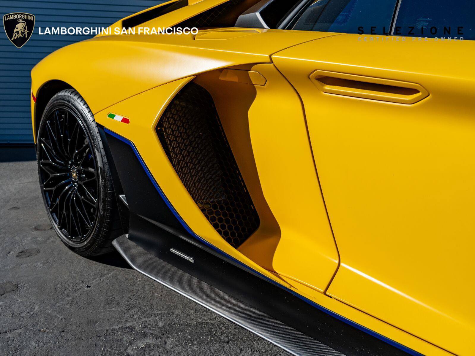Used 2022 Lamborghini Aventador LP 780-4 Ultimae AWD/4WD image 18