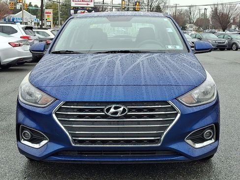 Used 2020 Hyundai Accent SEL image 2