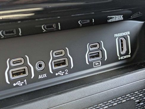 New 2026 RAM 3500 Limited AWD/4WD image 23