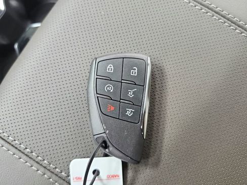 New 2026 GMC Yukon Elevation image 34