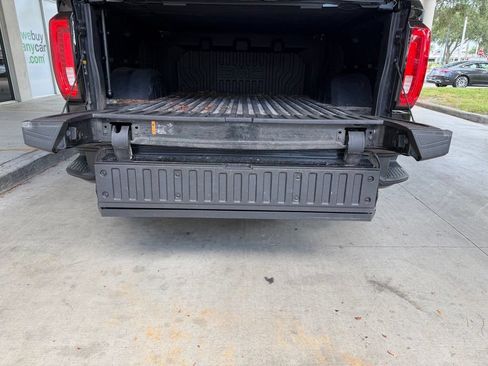 Used 2021 GMC Sierra 1500 Denali w/ Denali Ultimate Package AWD/4WD image 43