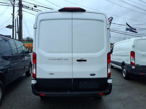 Used 2023 Ford Transit 250 250 image 5