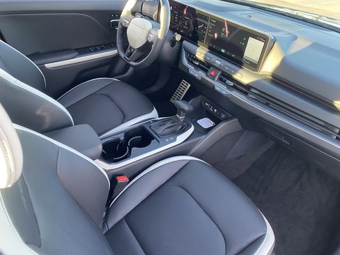 New 2026 Kia K4 GT-Line Turbo image 10