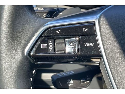 Used 2022 Audi A6 Premium Plus w/ Premium Plus Package image 33