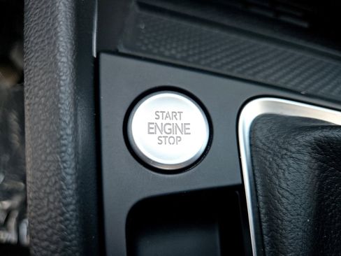 New 2026 Volkswagen Jetta SE image 14