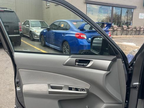 Used 2009 Subaru Forester 2.5X Limited image 10