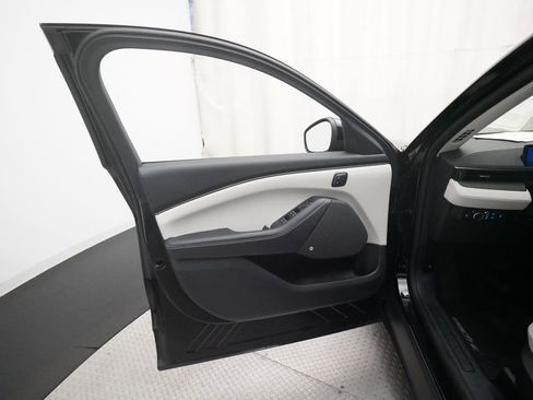 Used 2025 Ford Mustang Mach-E Premium w/ Interior Protection Package AWD/4WD image 28