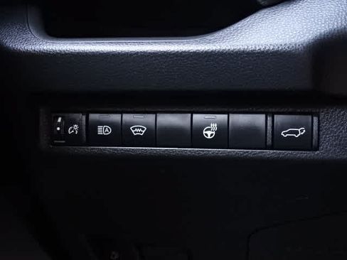 Used 2025 Toyota RAV4 XLE w/ Convenience Package AWD/4WD image 39