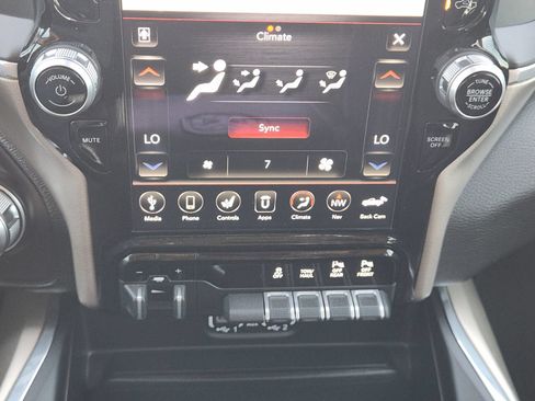 Used 2021 RAM 1500 Laramie w/ Laramie Southwest Edition RWD image 19