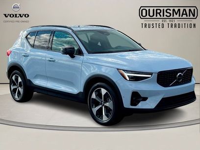 Certified 2026 Volvo XC40 B5 Plus w/ Protection Package Premier