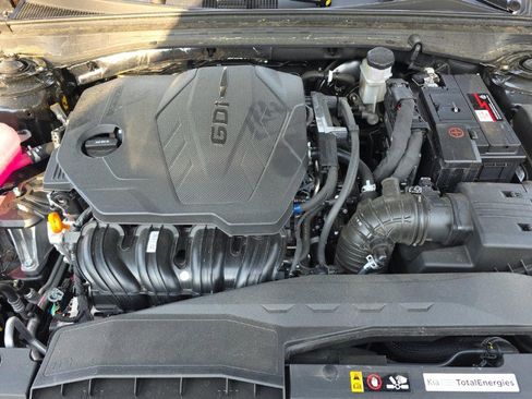 Used 2025 Kia K5 GT-Line w/ GT-Line Premium Package image 13